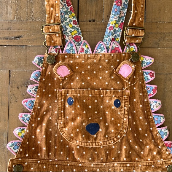 Mini Boden critter corduory hedgehog embroidered short overalls - Picture 3 of 8